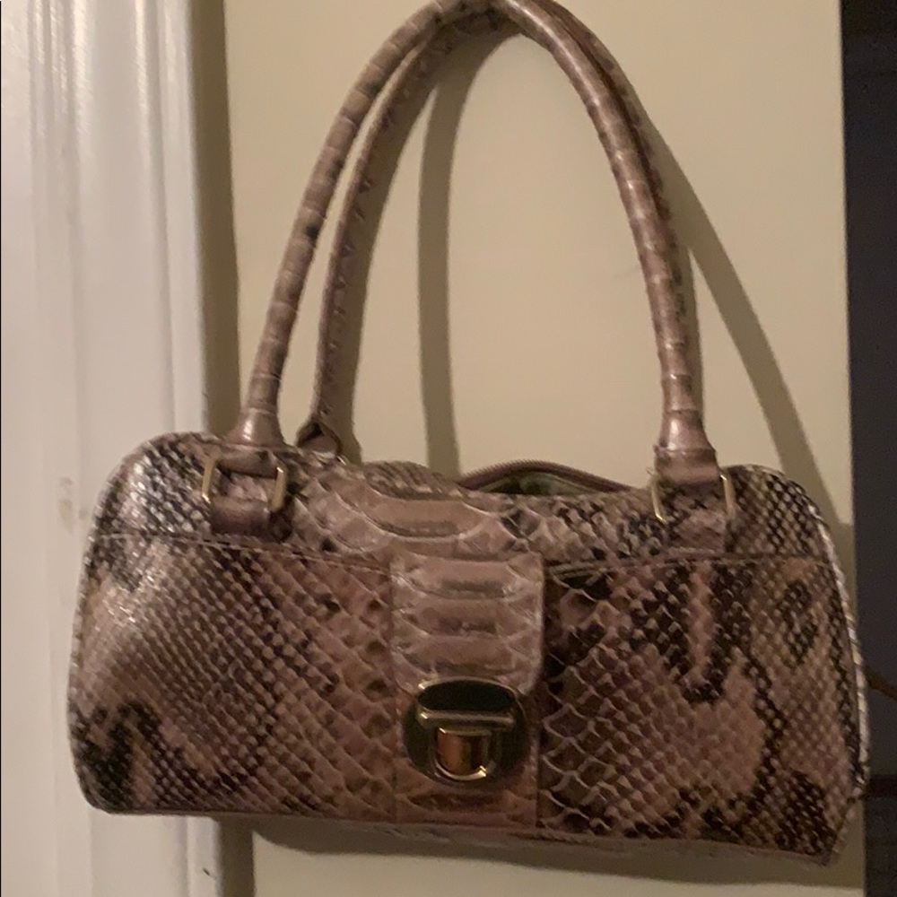 A purse